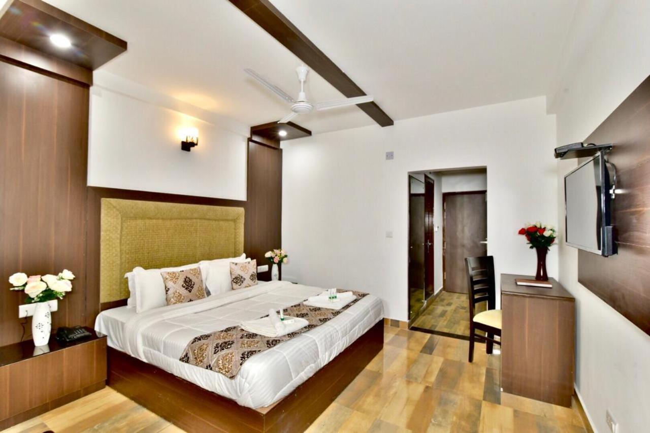 Kapoor Resort By Dls Hotels Manali  Exterior photo