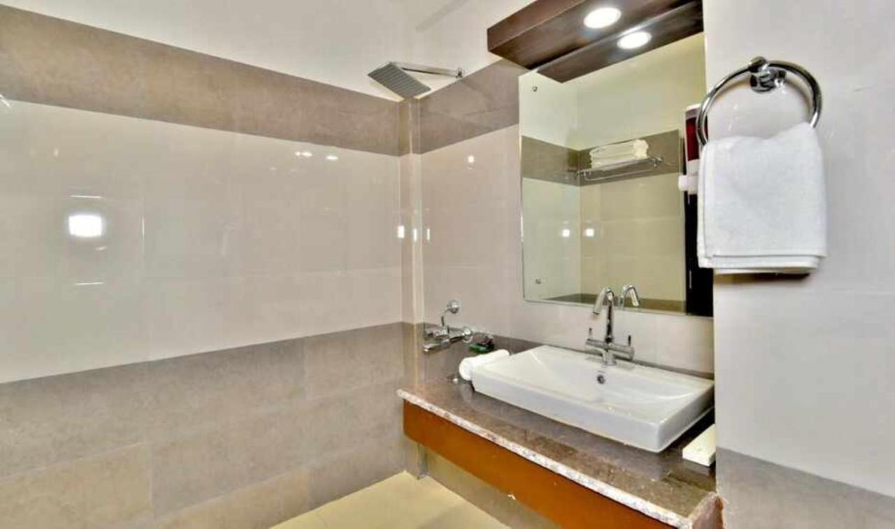 Kapoor Resort By Dls Hotels Manali  Exterior photo